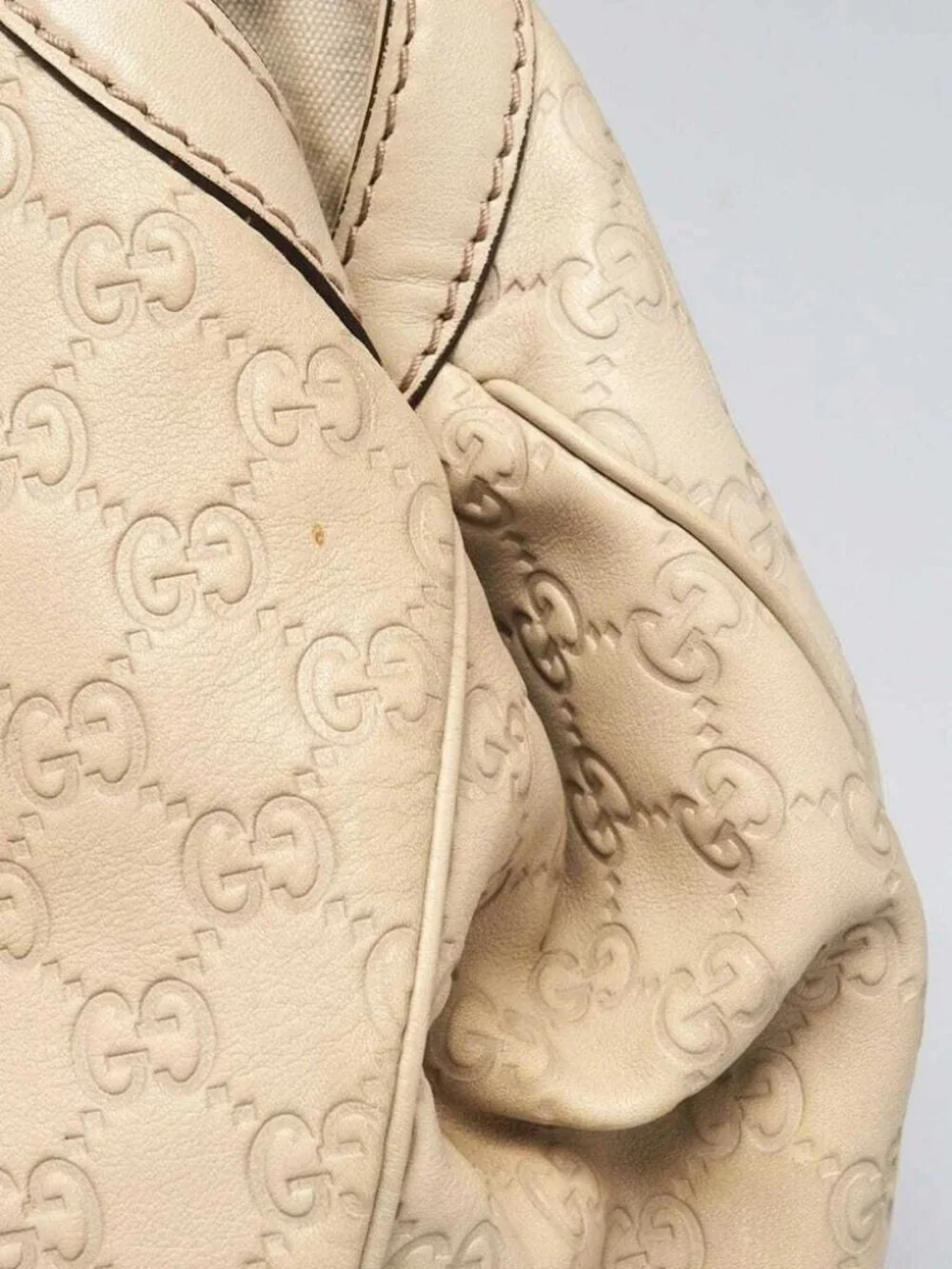 Gucci White Guccissima Leather Medium Sukey Tote Bag